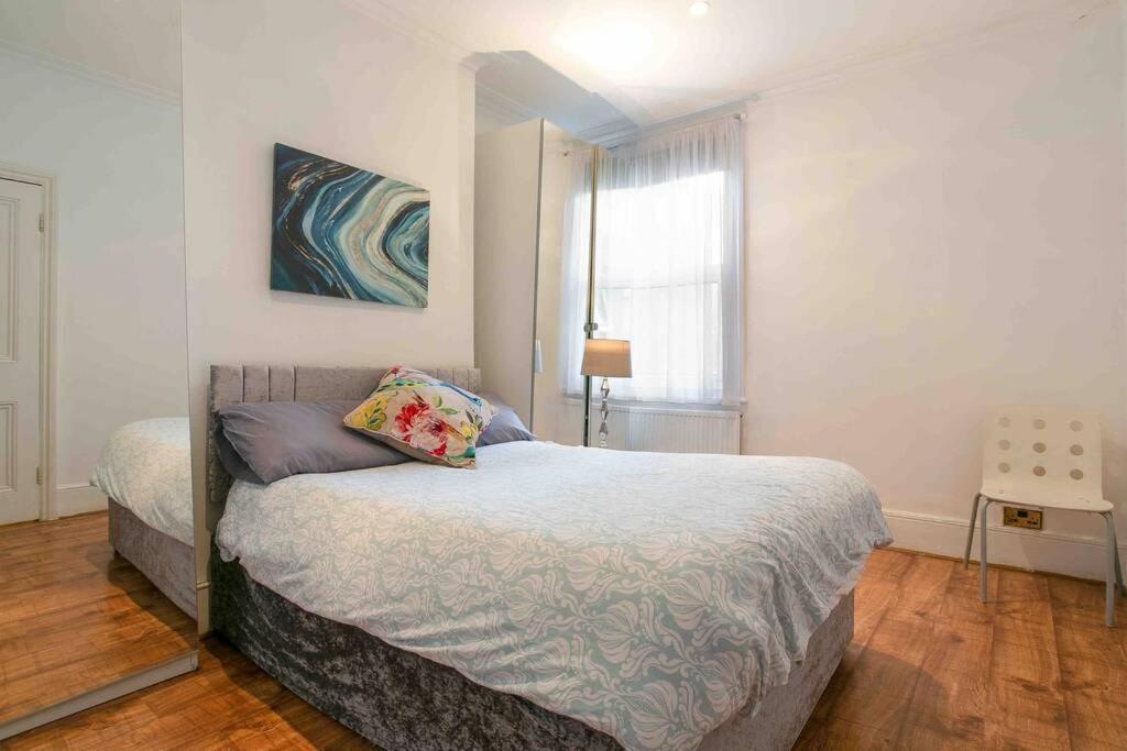 Large 3 Bedroom Modern Apartment Close To Central London Finchley Dış mekan fotoğraf