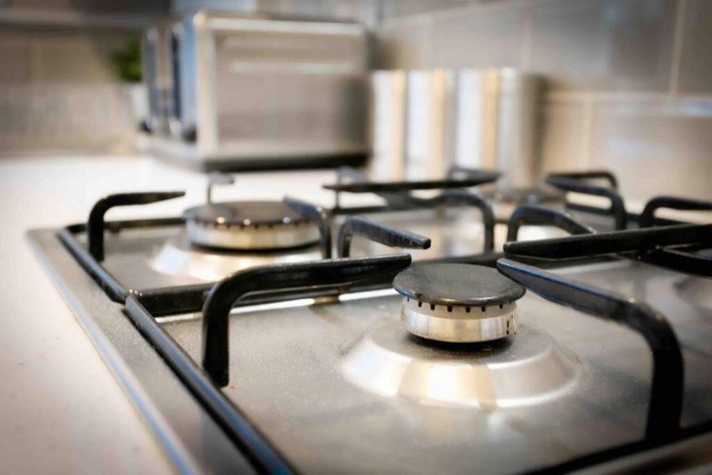 Large 3 Bedroom Modern Apartment Close To Central London Finchley Dış mekan fotoğraf