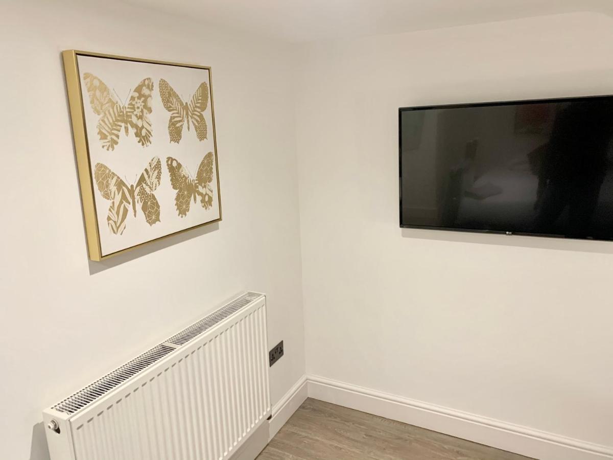 Large 3 Bedroom Modern Apartment Close To Central London Finchley Dış mekan fotoğraf